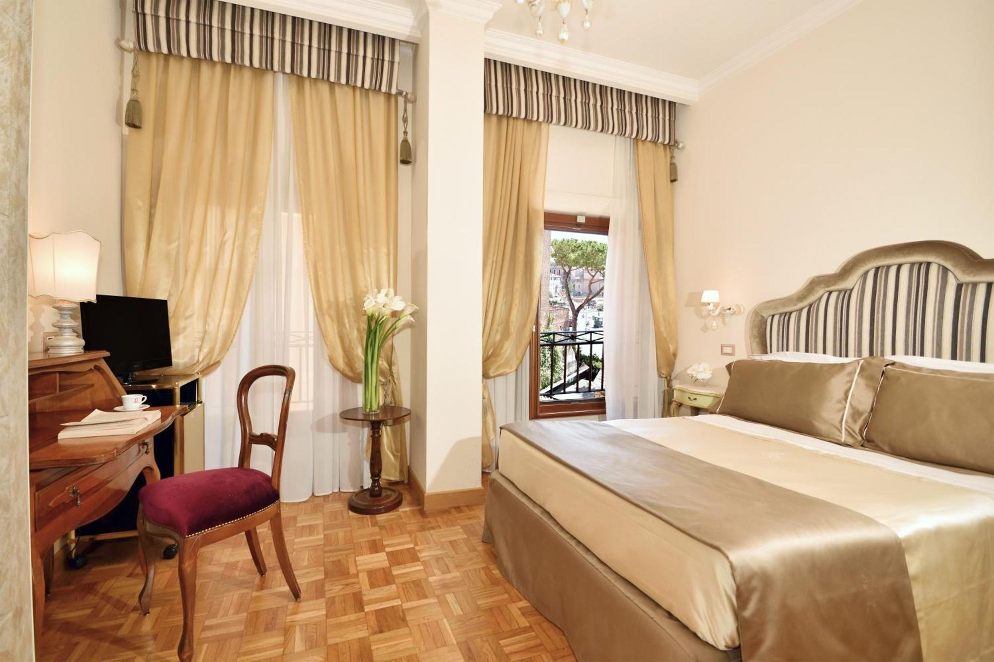 Hotel Forum 4*