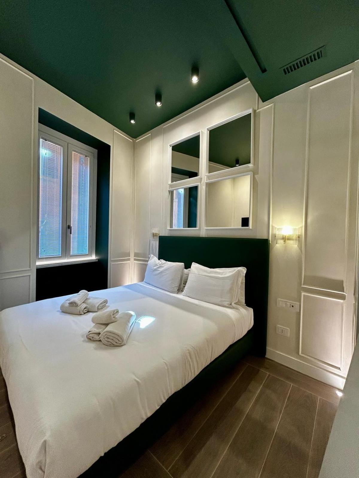 Private Luxury Fontana Di Trevi Apartment *