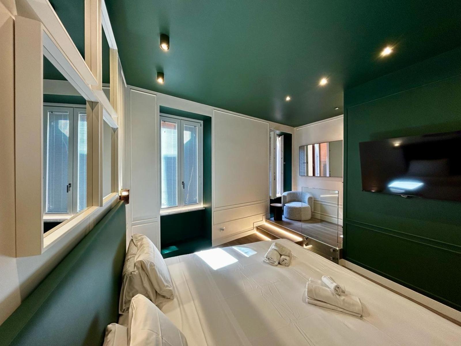 Private Luxury Fontana Di Trevi Apartment *