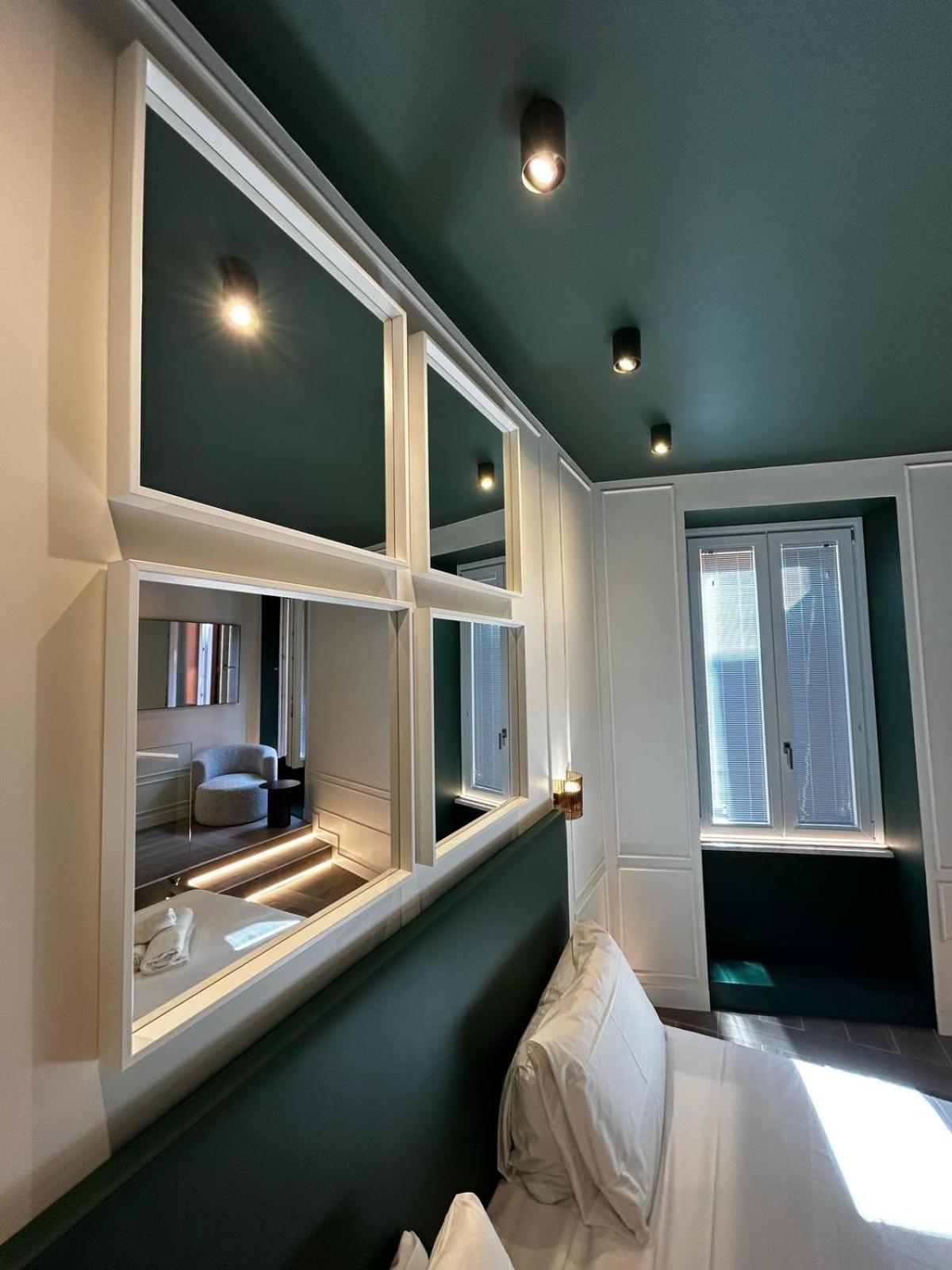 Private Luxury Fontana Di Trevi Apartment Rome