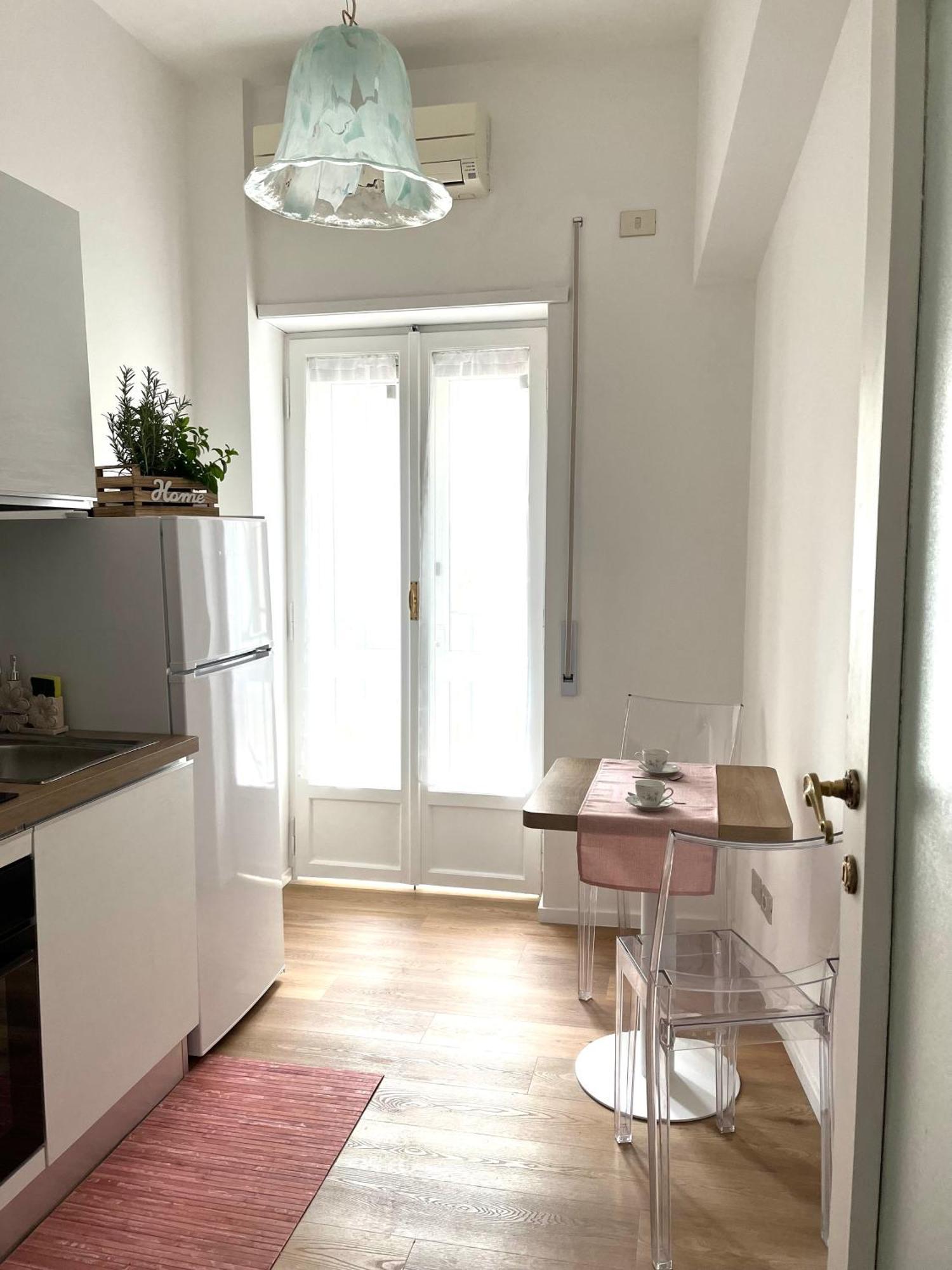 The Rose Apartment *