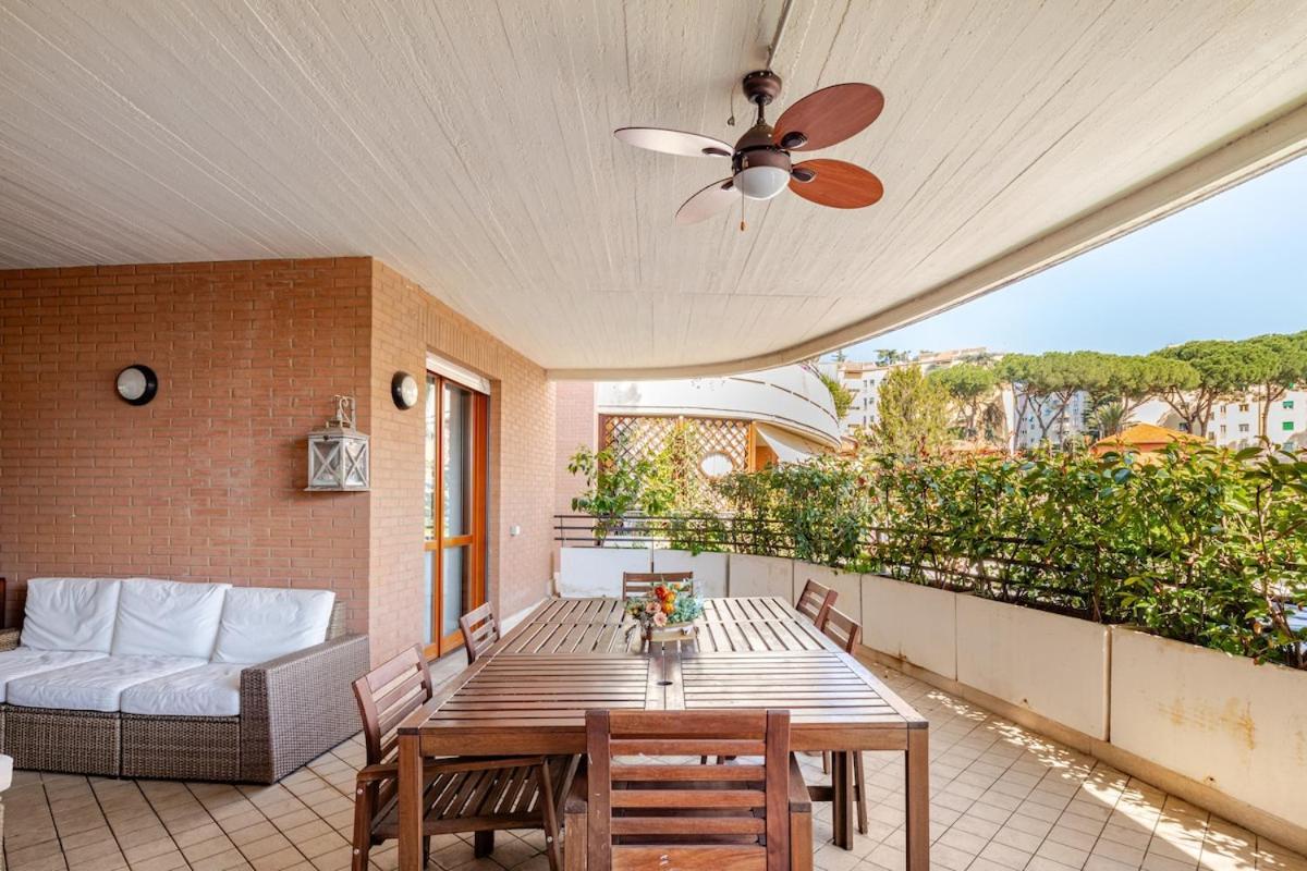 Cozy Garden Bbq Near Subway Apartment