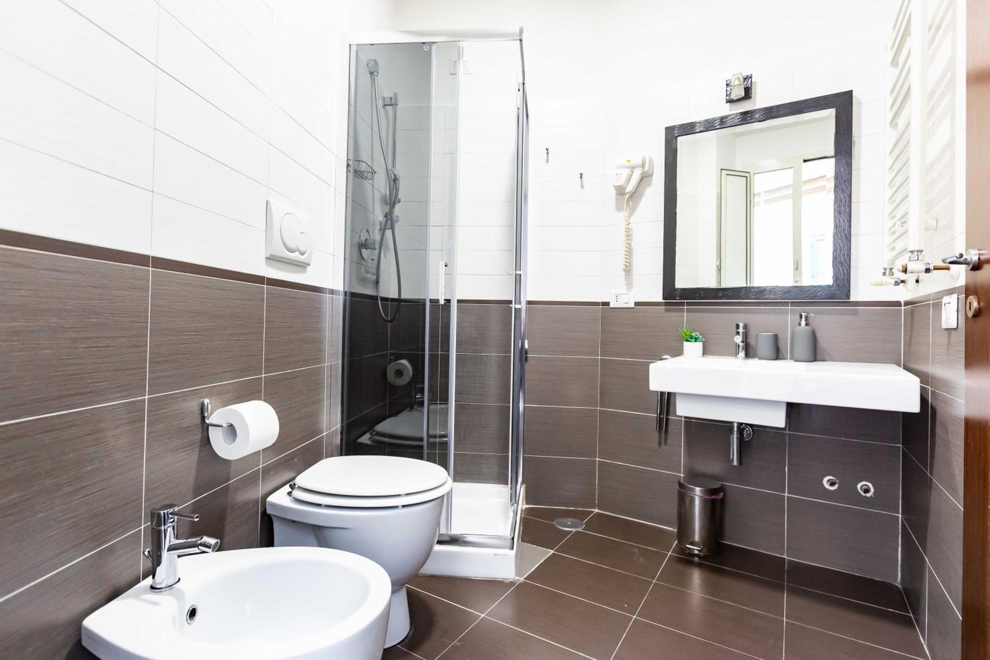 Apartment Renovated 2-bdr Flat Statuto - Zen 51