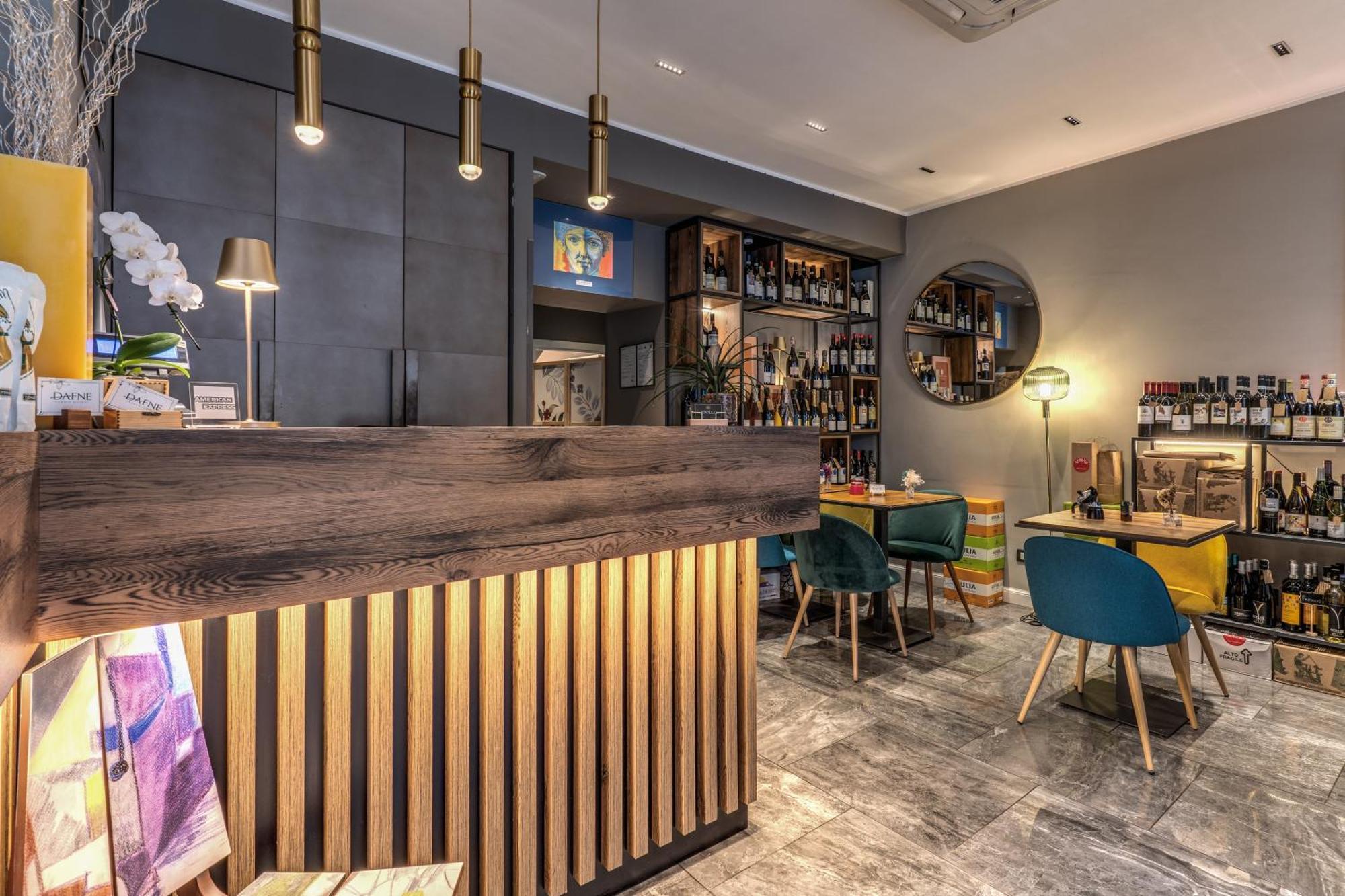 Apollo Boutique Hotel