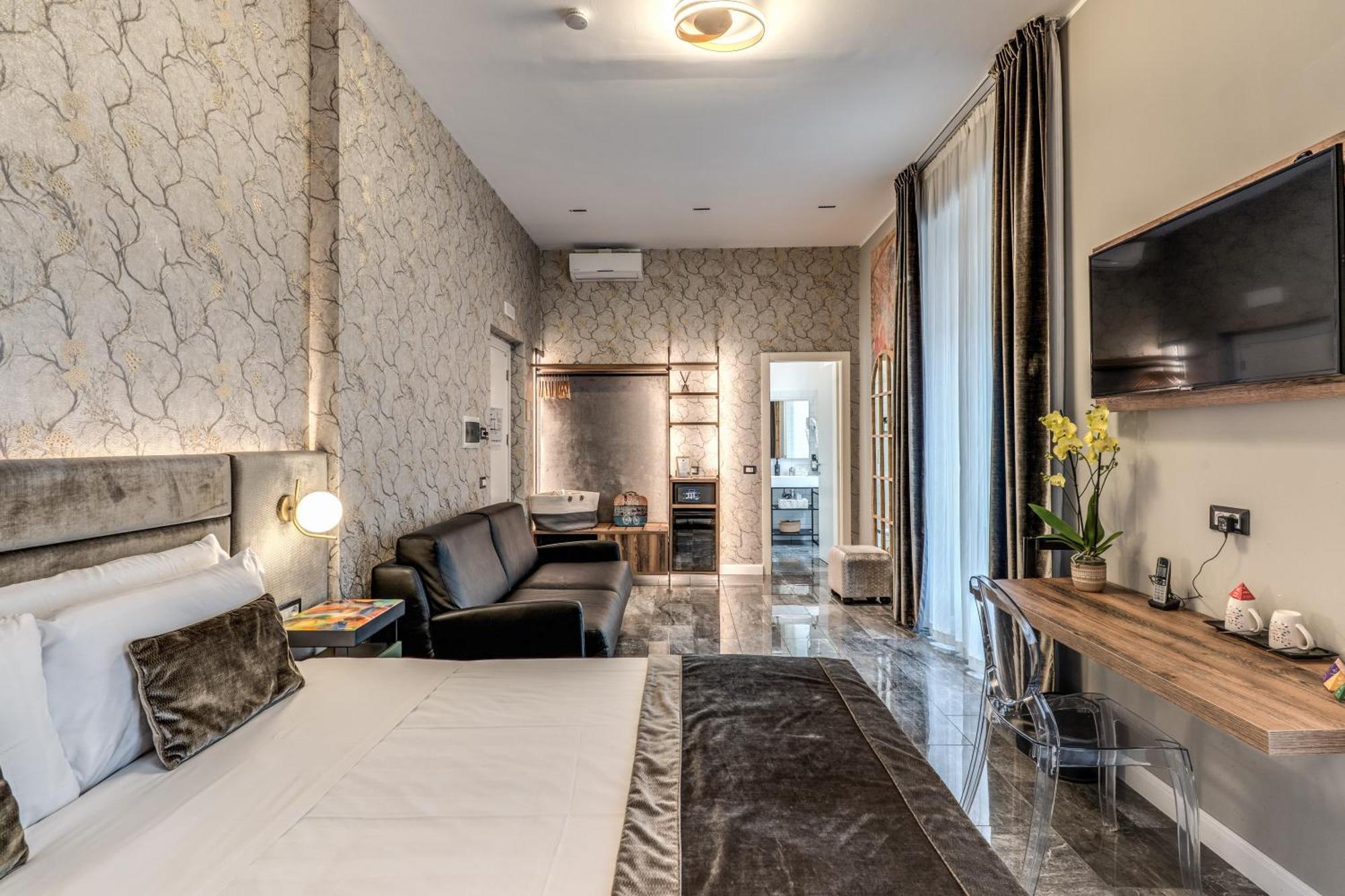 Apollo Boutique 4* Rome