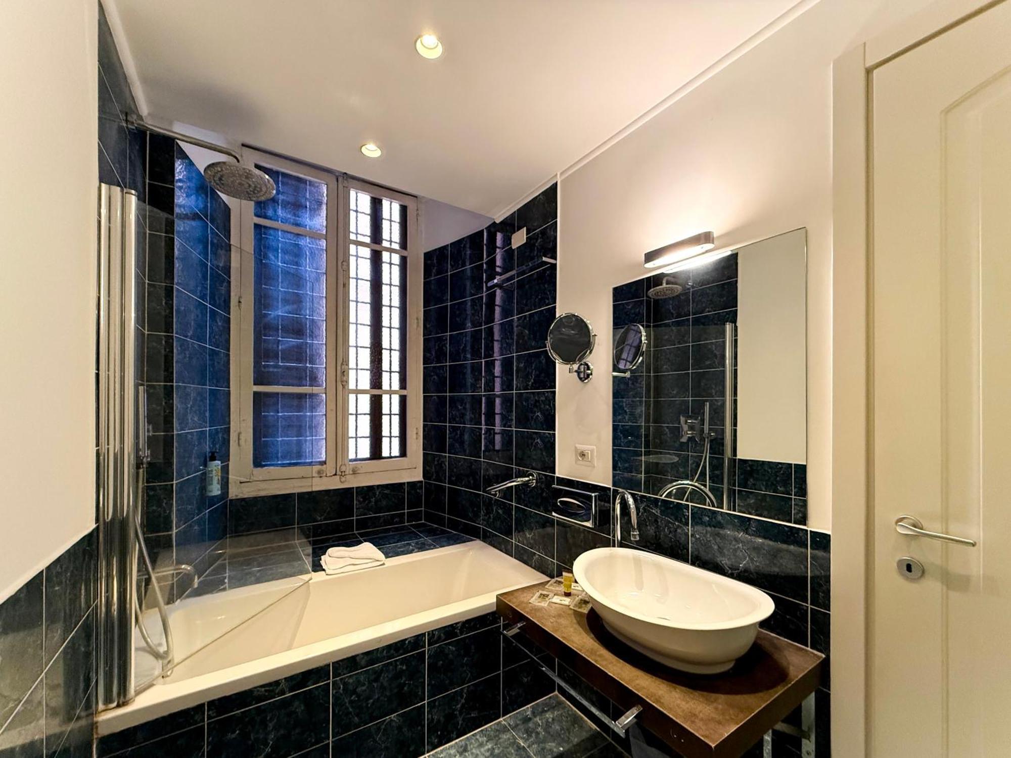 Navona Secret Guest house