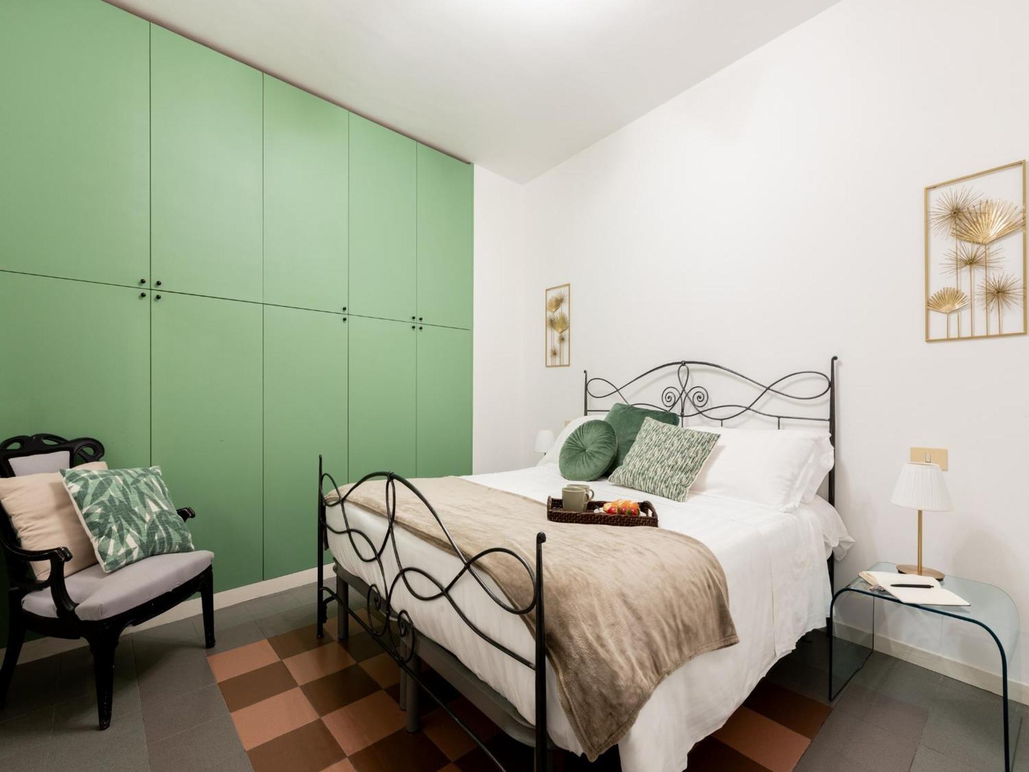 Apartment The Rent - Large A Few Steps From The Trevi Fountain