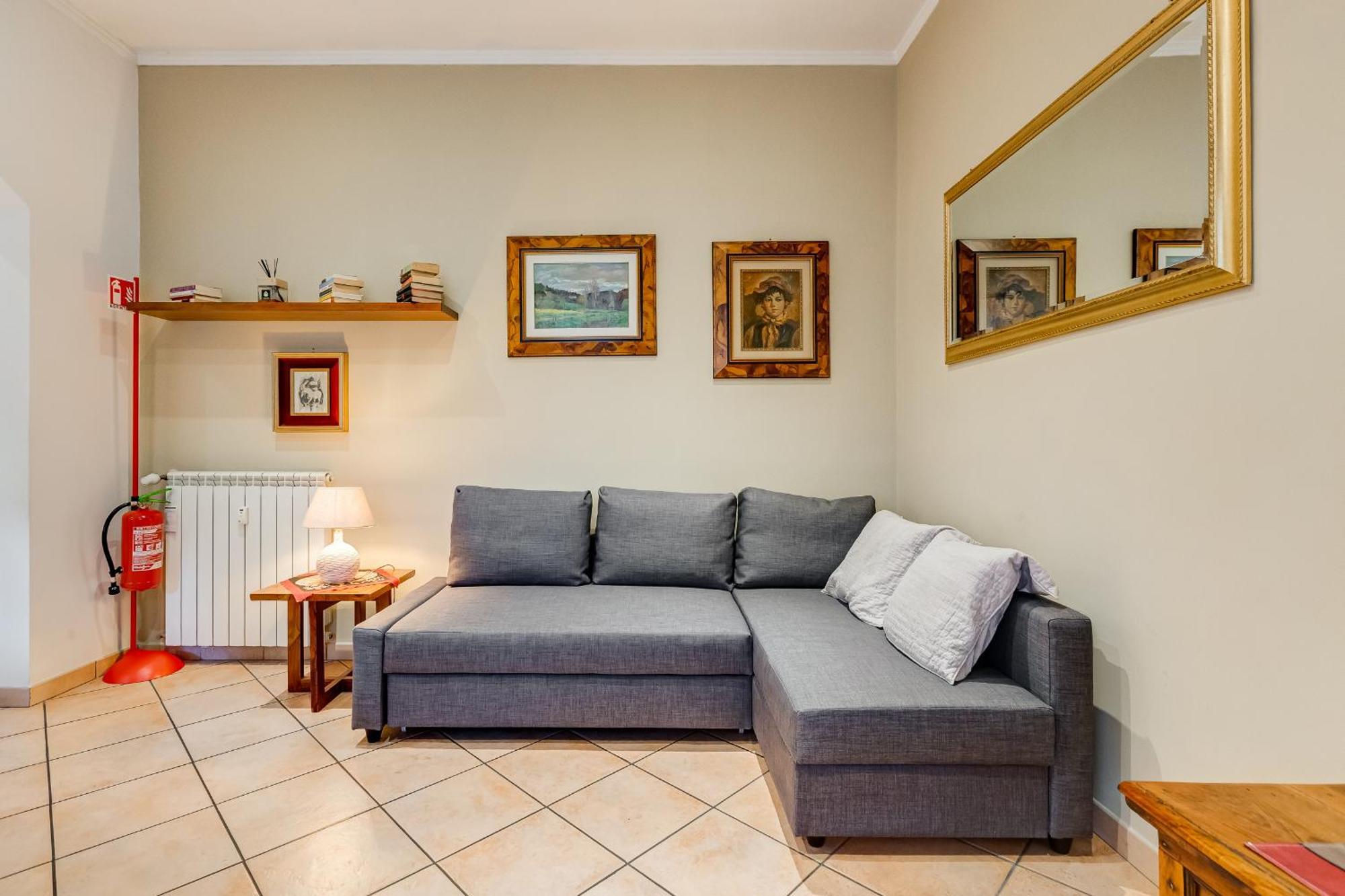 Riccio-flaminio House *