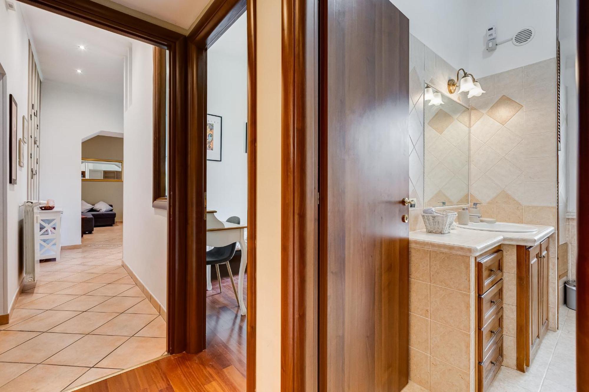 Riccio-flaminio House Rome