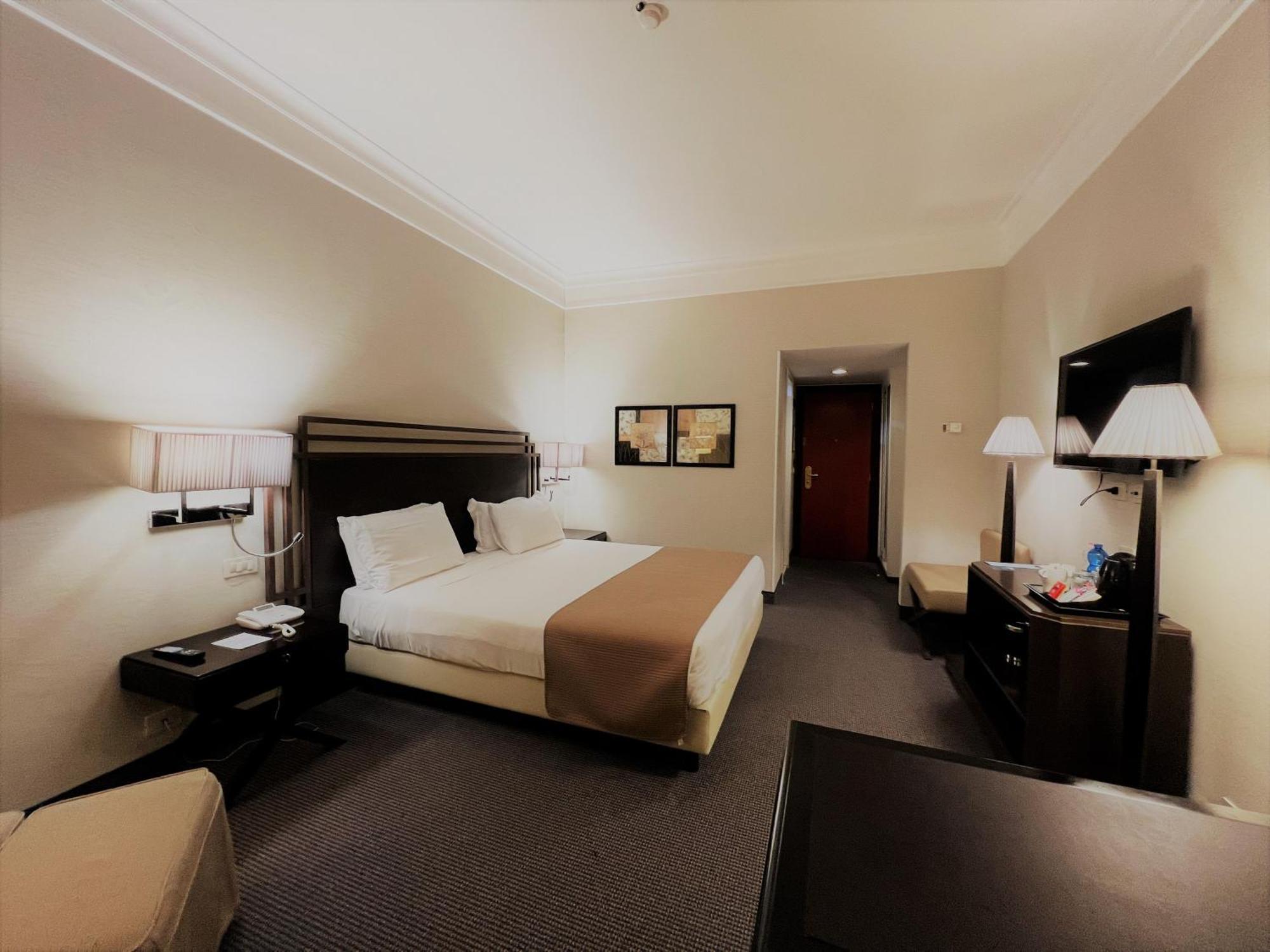 Crowne Plaza St. Peter's By Ihg Hotel