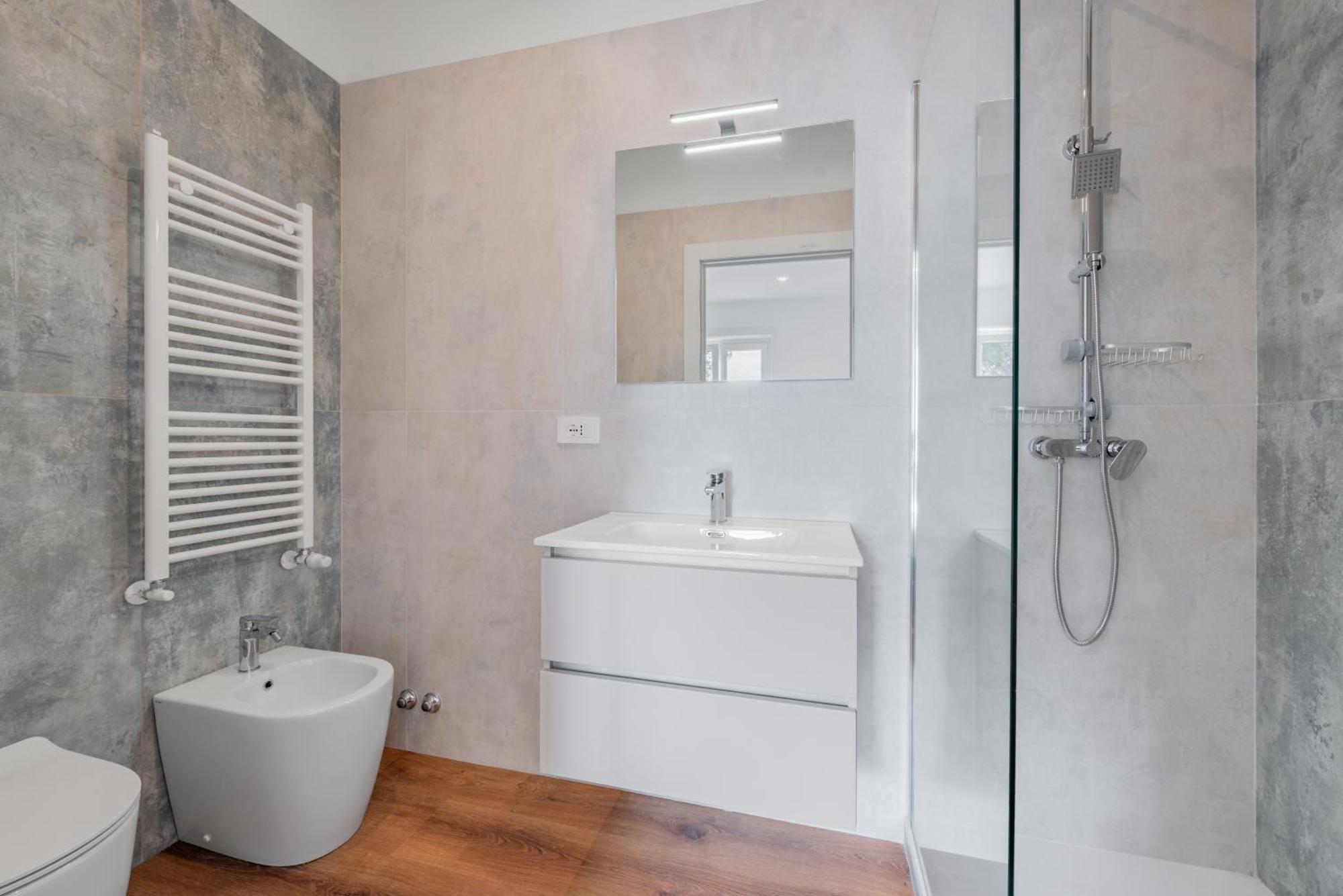 Apartment Delina- Luxury Metro A *