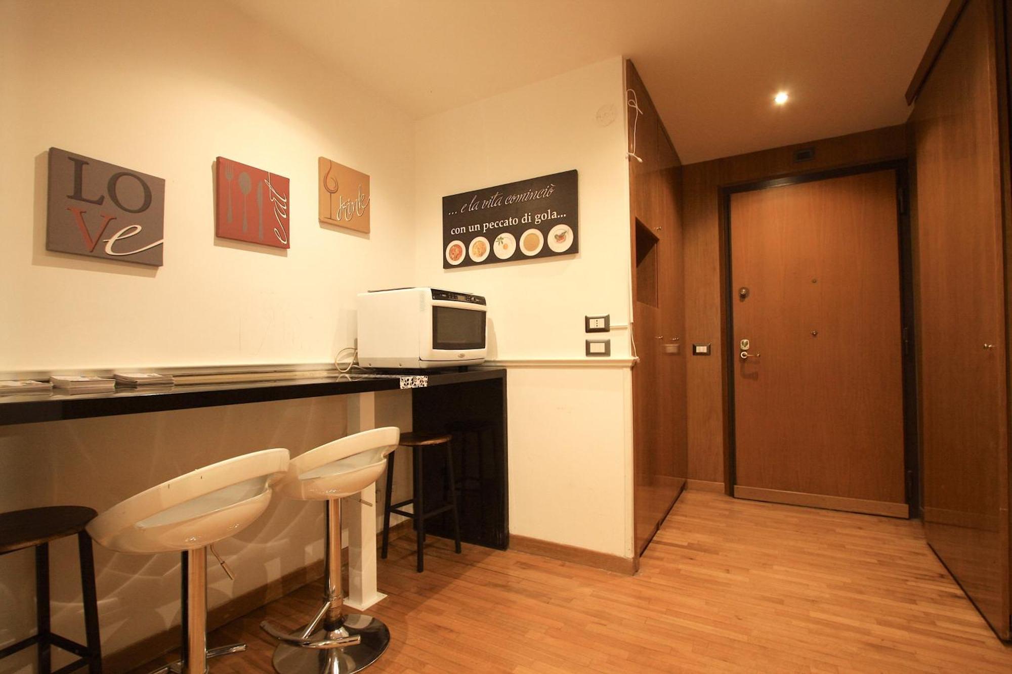 Apartment Giulio Cesare House