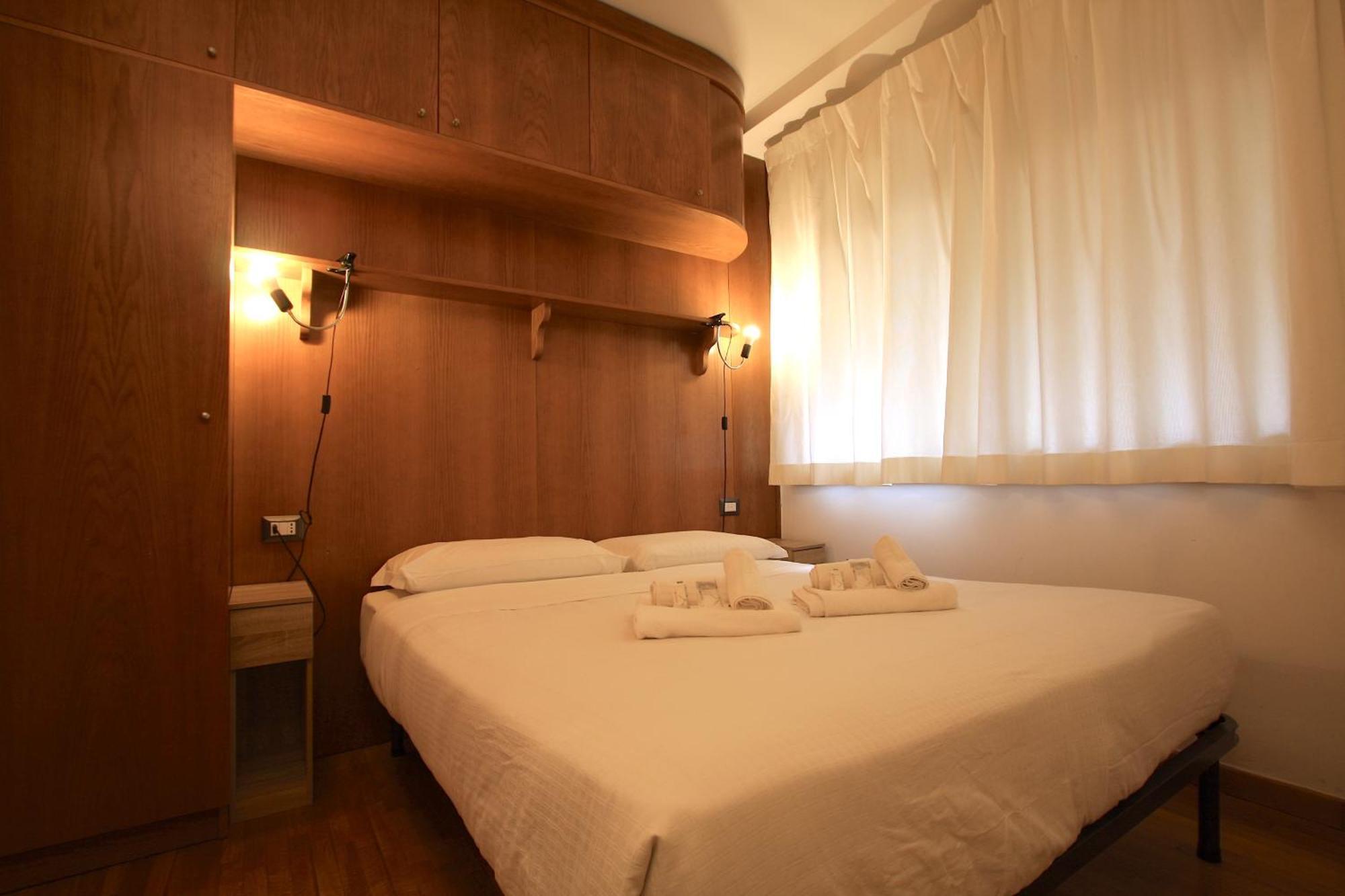 Apartment Giulio Cesare House Rome