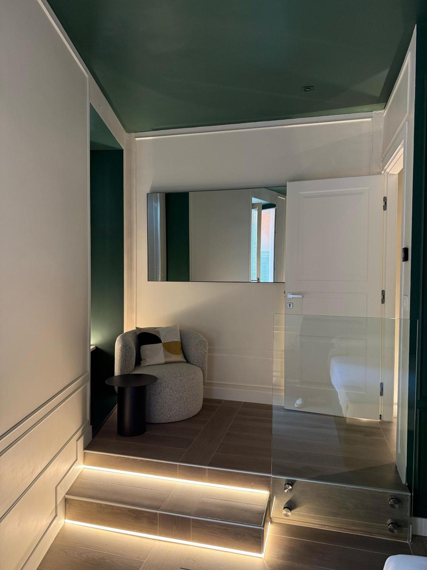 Private Luxury Fontana Di Trevi Apartment *