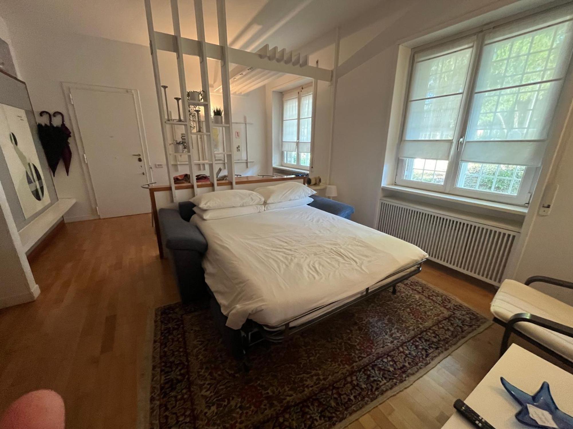 Domus B Corso Francia Apartment