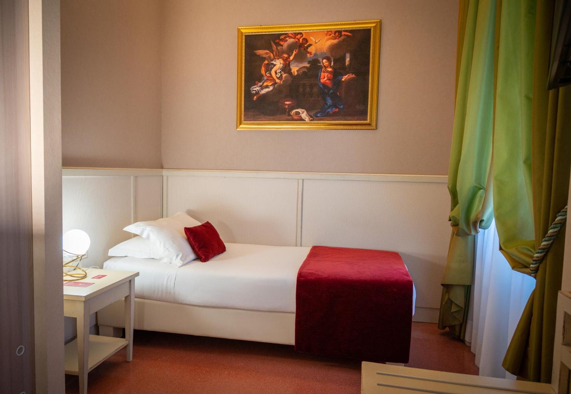 Basilica Hotel
