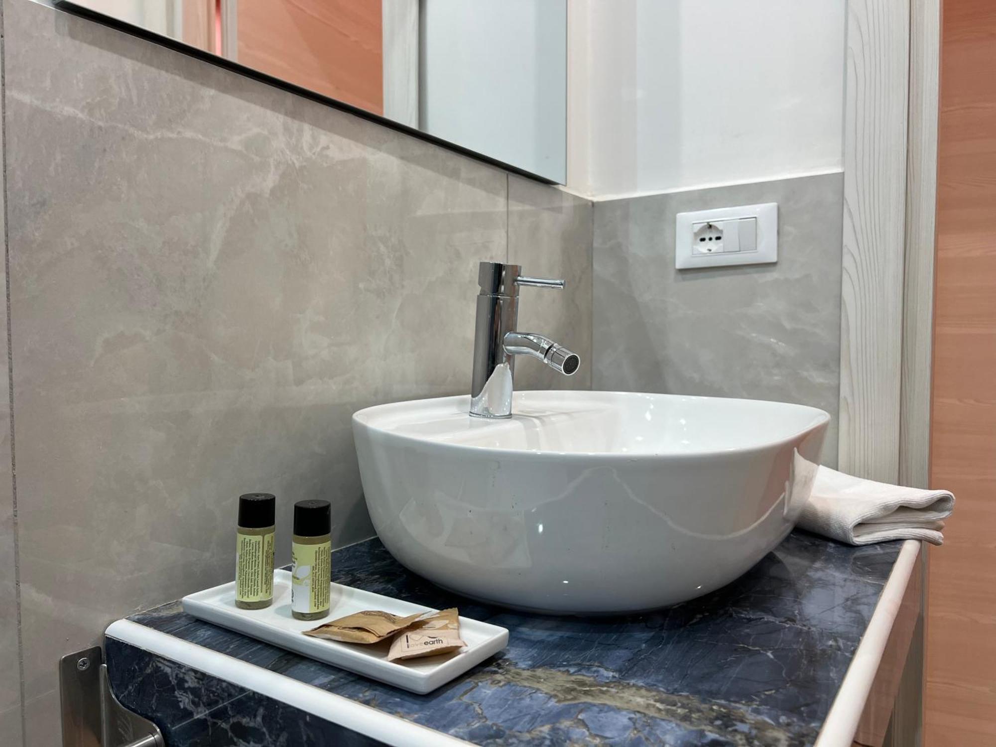 Apartment Ele Pantheon Rome