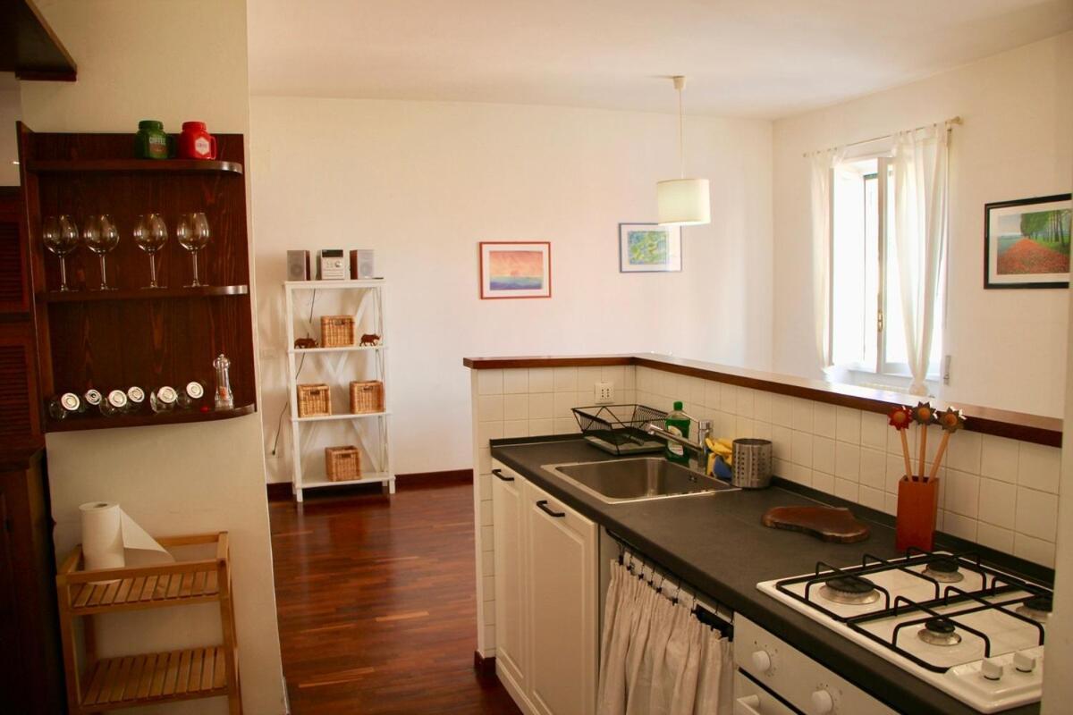 Apartment Luminoso Davanti Pamphili Rome