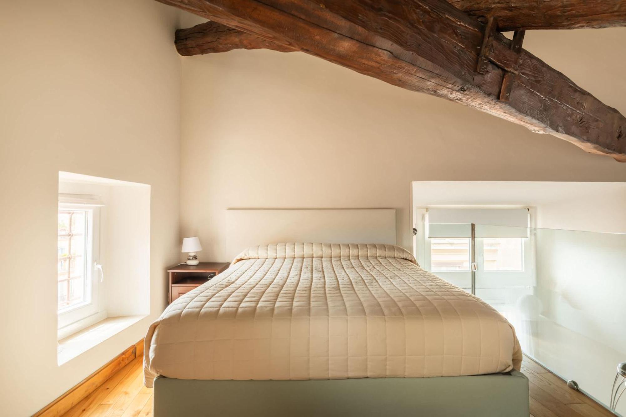 Apartment Historic Palazzo Altieri Loft By Romeloft *