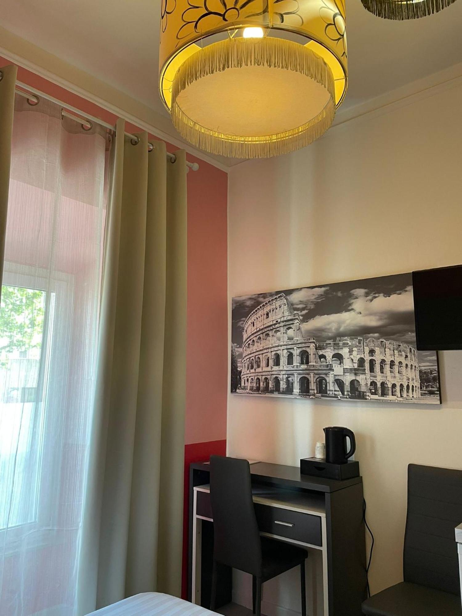 Stefano House Vaticano 2*