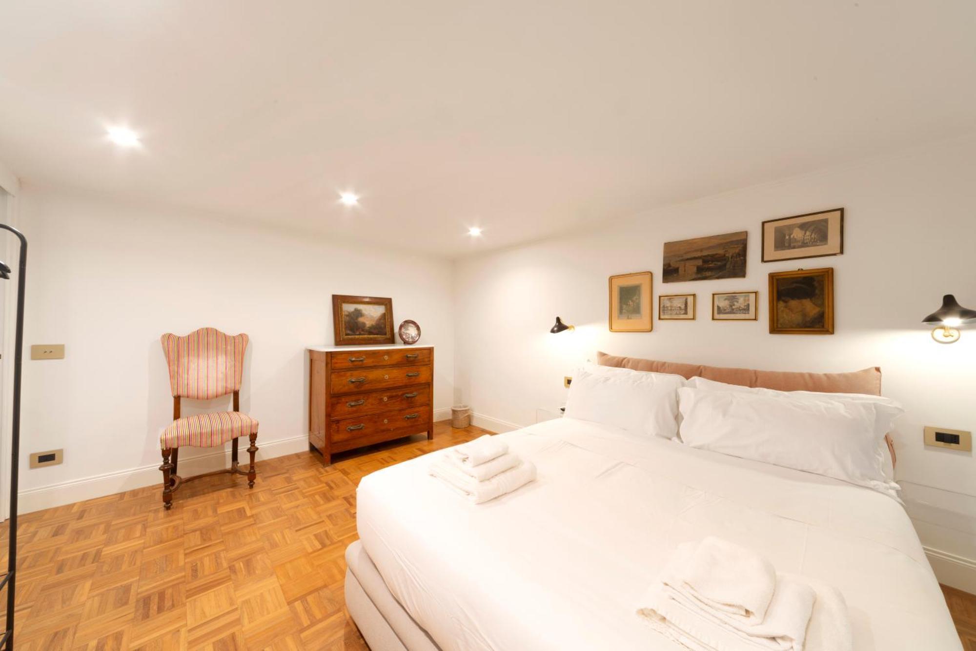 Timeless Elegance In Trastevere Appartamento