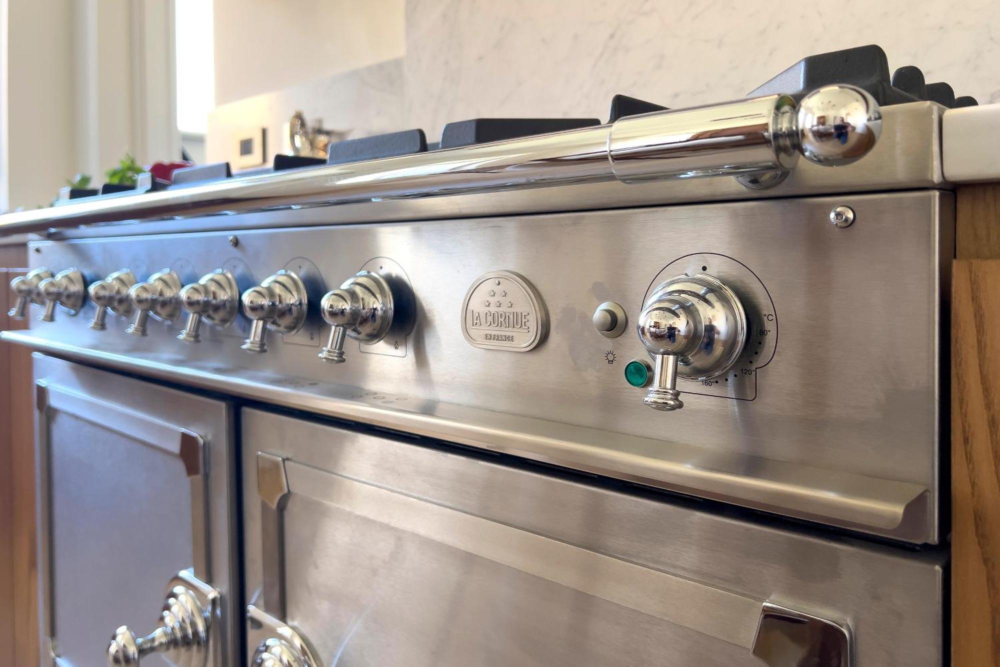 Timeless Elegance In Trastevere Appartamento