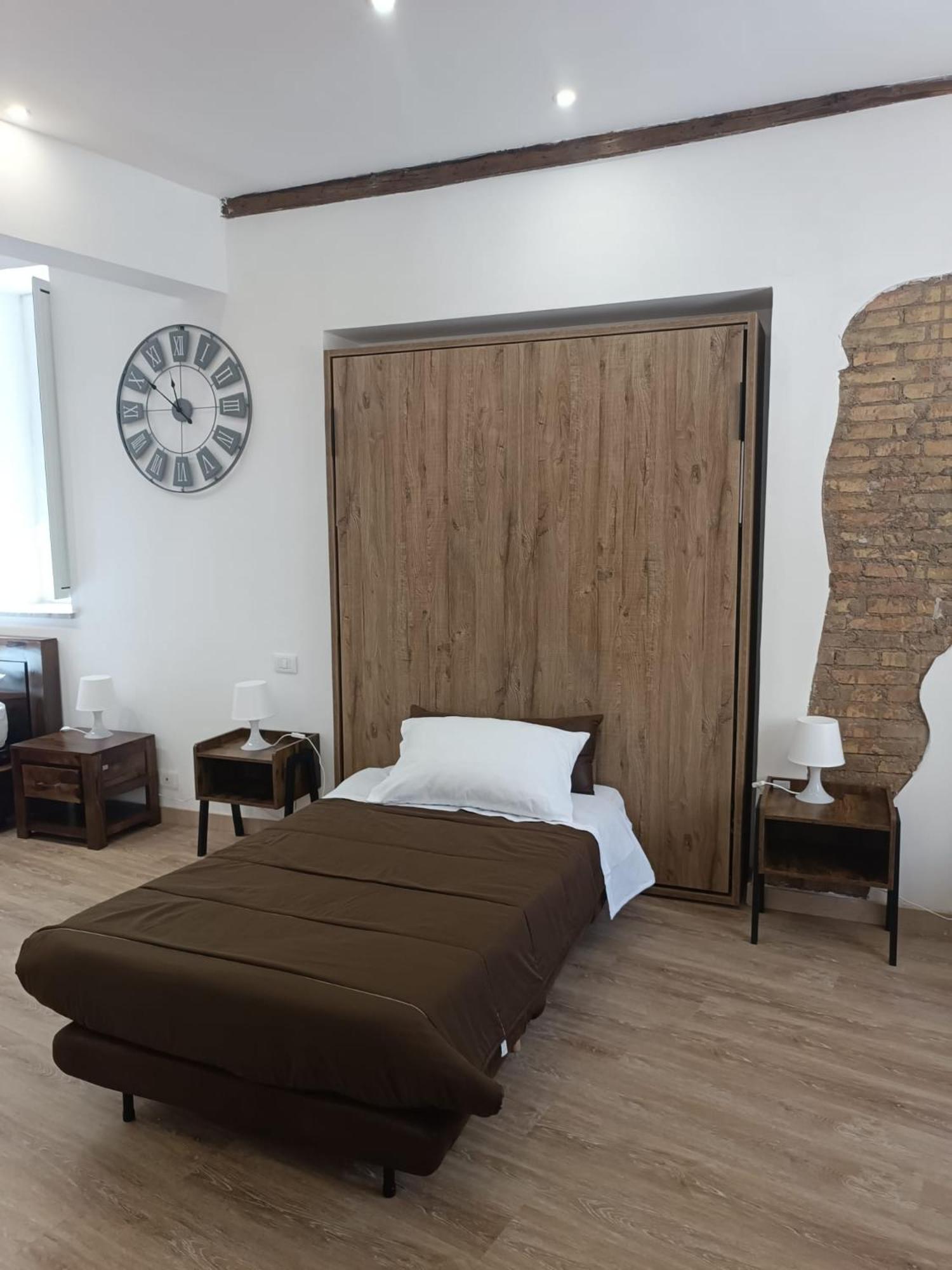 Ottavia Ghetto Apartment *
