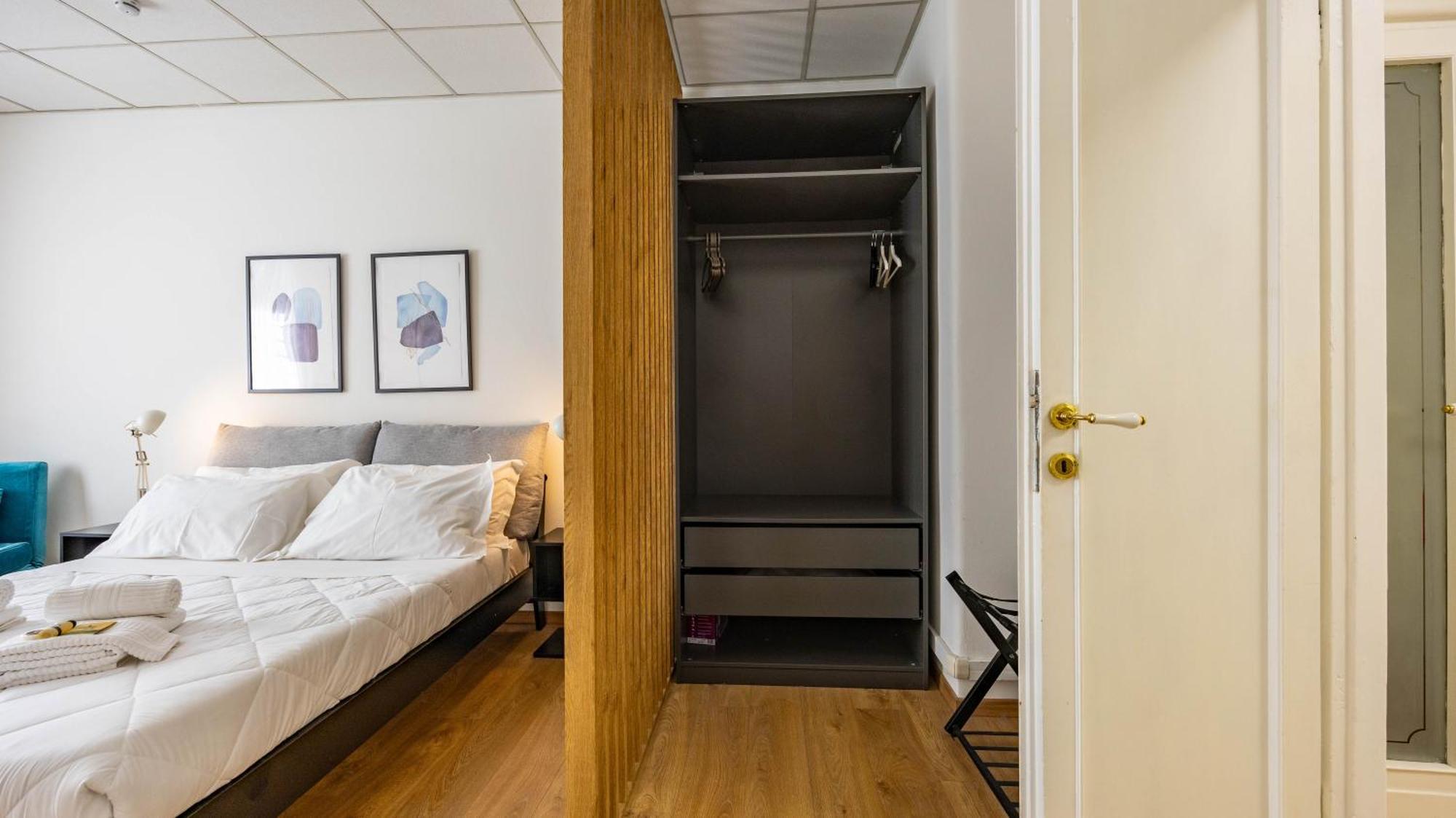 Apartment Flat 5 - In San Giovanni By Rentbeat *