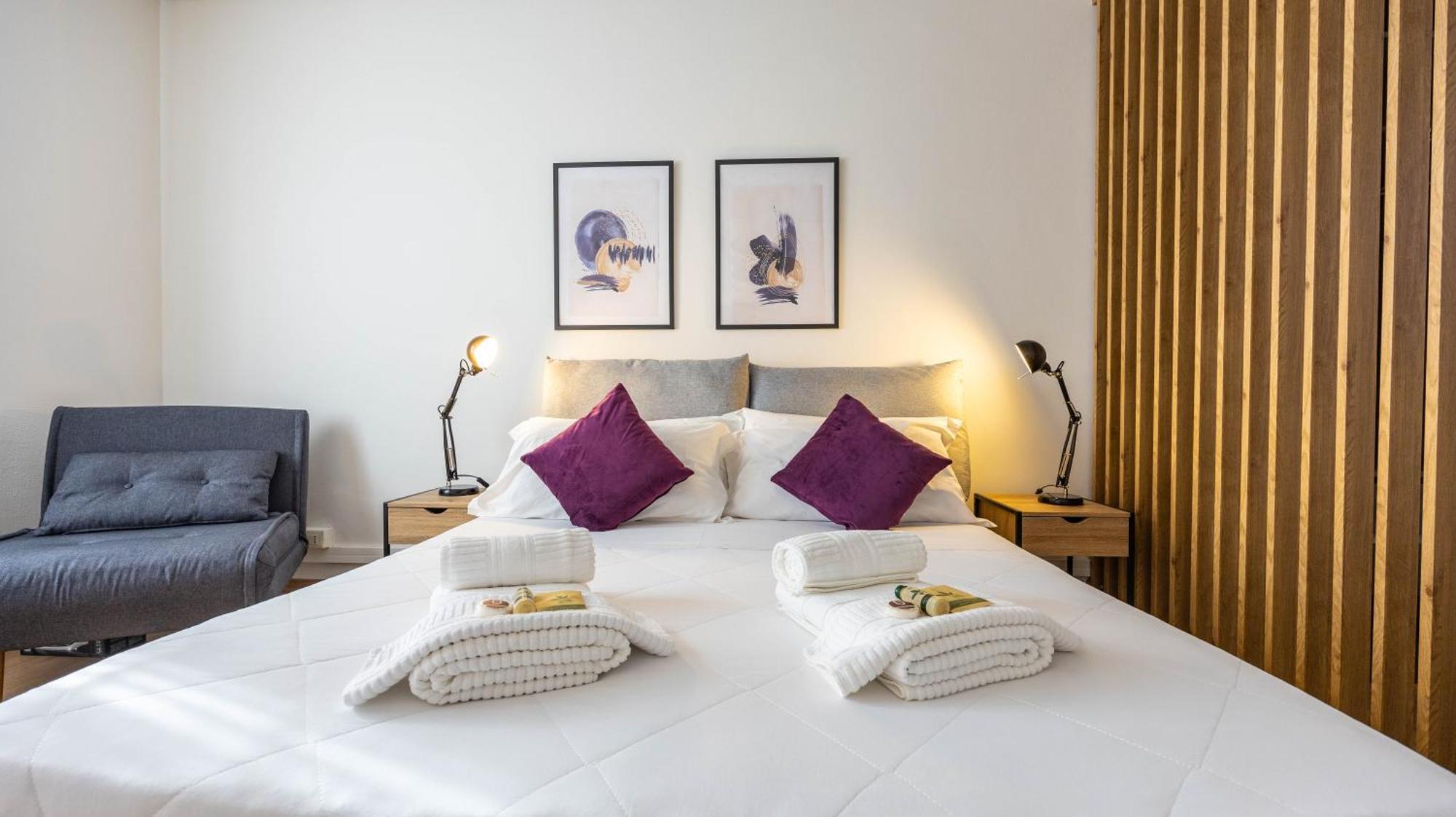 Apartment Flat 5 - In San Giovanni By Rentbeat Rome