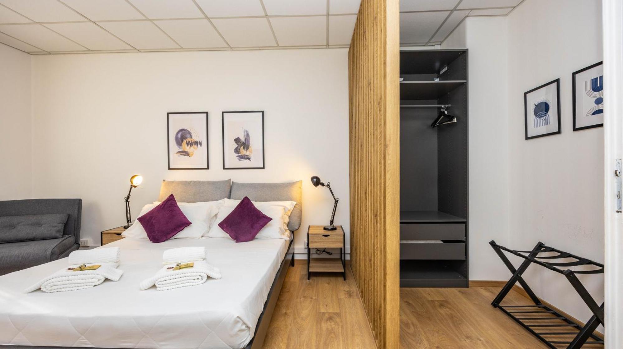 Flat 5 - In San Giovanni By Rentbeat Apartment Rome