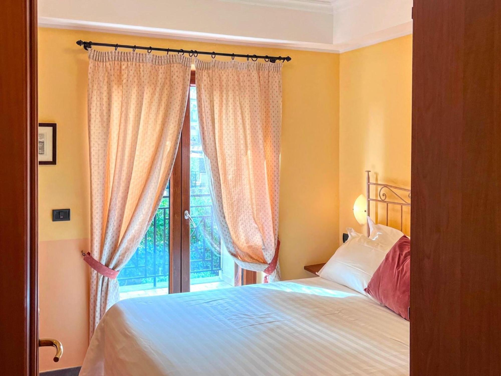 Holiday home With 4 And Garden, Cleaning Included Rome