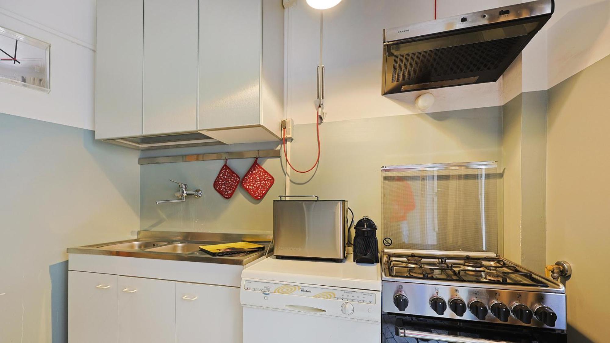 Apartment Loquat House By Rentbeat *