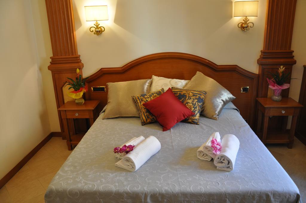 Imperial Crown Apartment Rome
