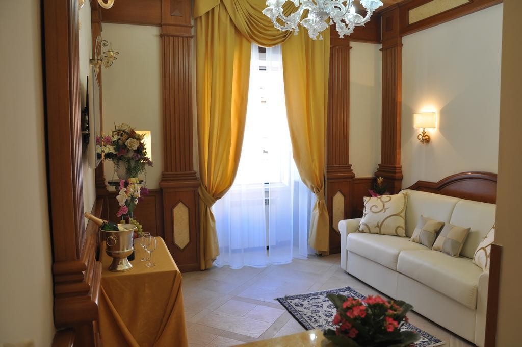 Imperial Crown Apartment Rome