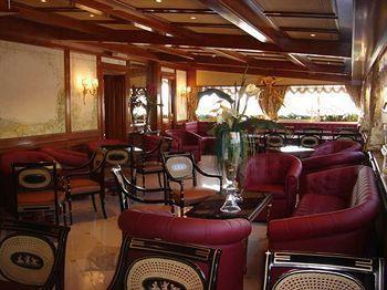 Champagne Garden Hotel Rome