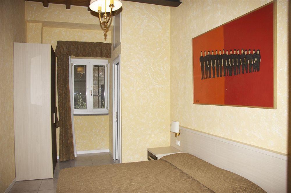 Daniel's Guest house 3*