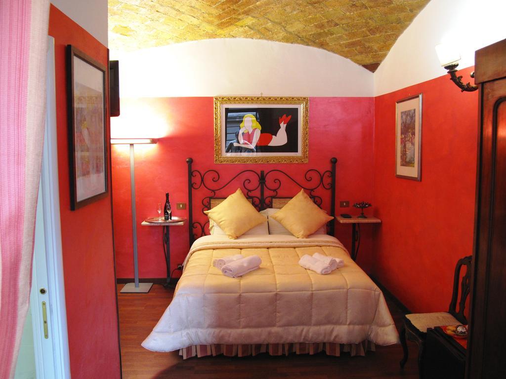 Salaria Luxury Guest house *