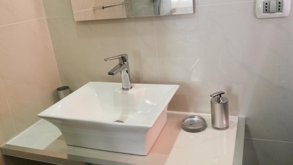 Lch-lateran Charming House Apartment *