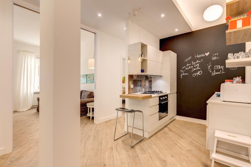 Apartment Santa Costanza Rome