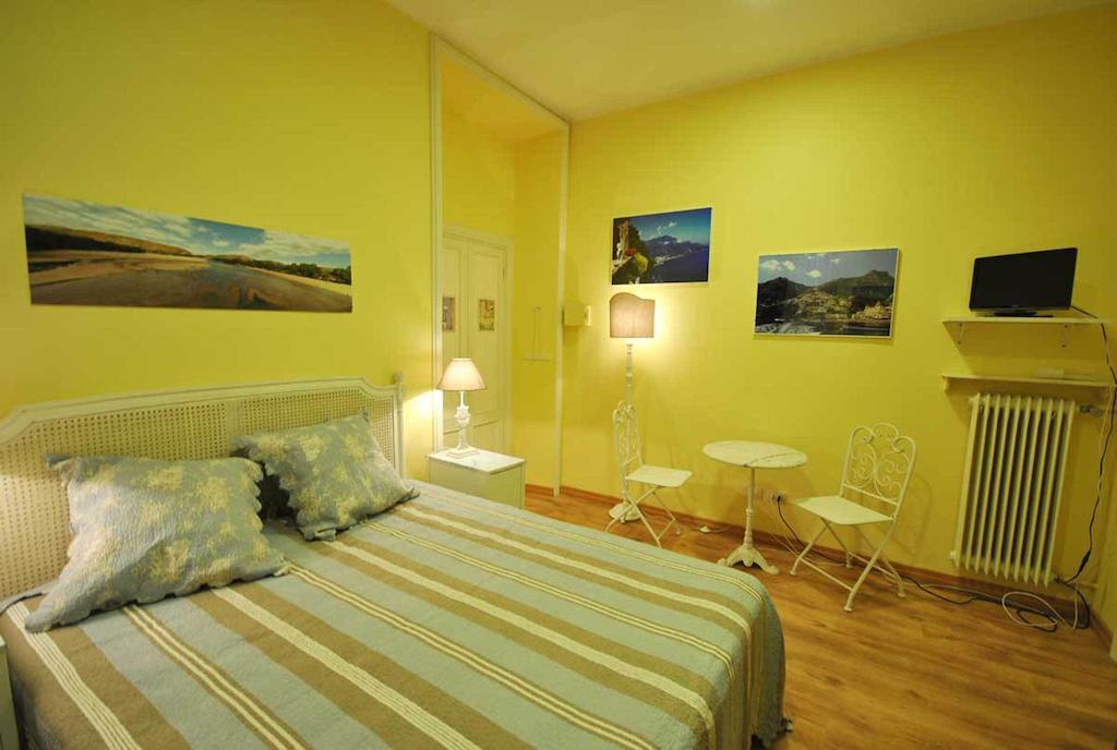 Bed & Breakfast Domus Ripetta Rome