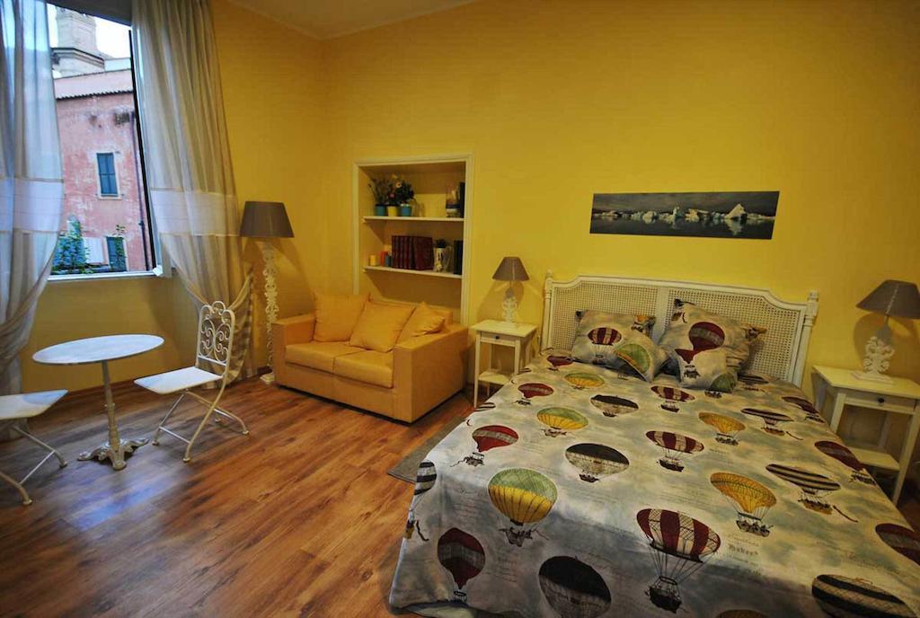 Bed & Breakfast Domus Ripetta Rome