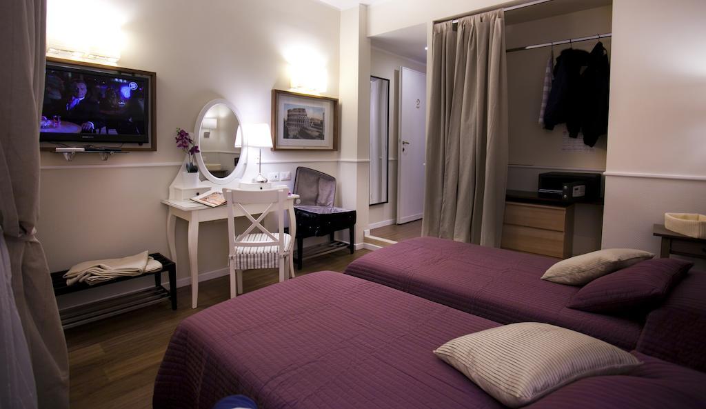 Guest house Colfelice 3*