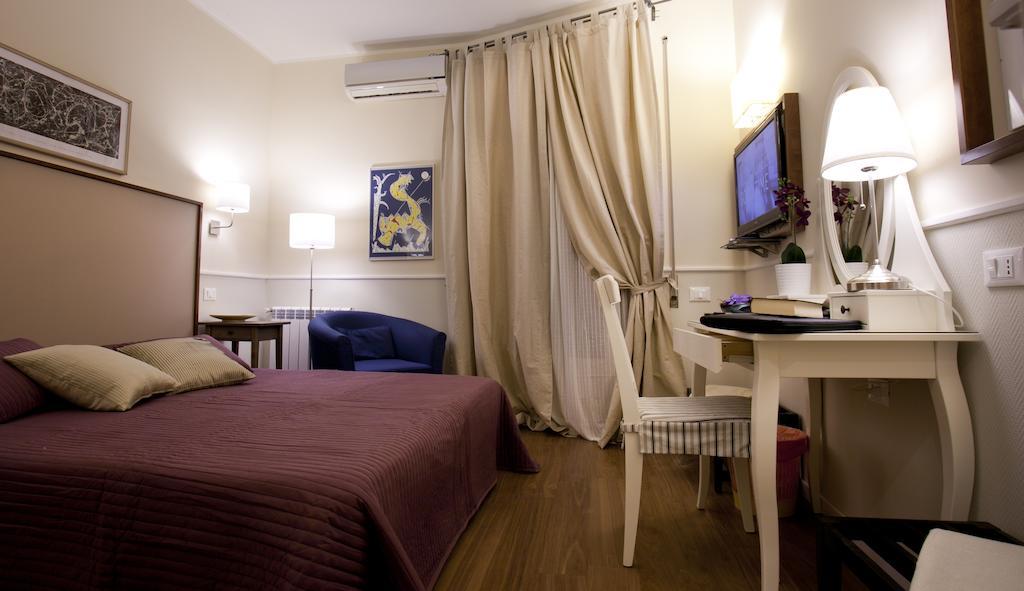 Guest house Colfelice 3*
