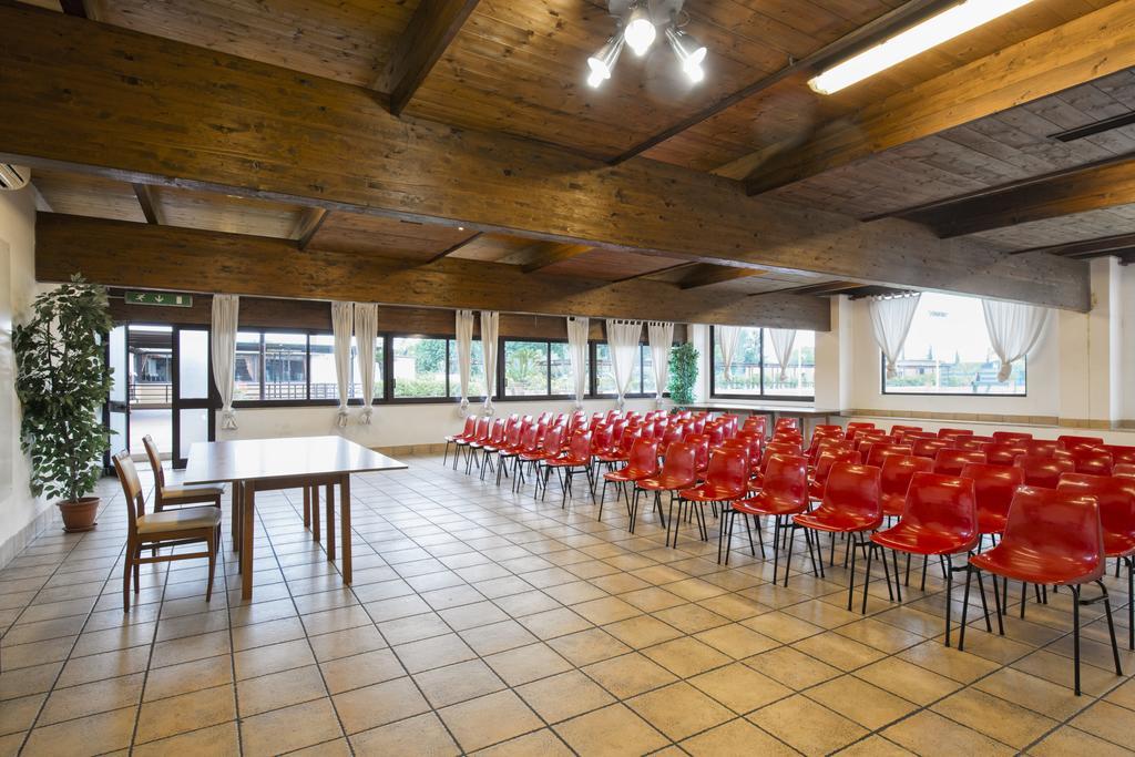 Parco vacanze Real Village 2*