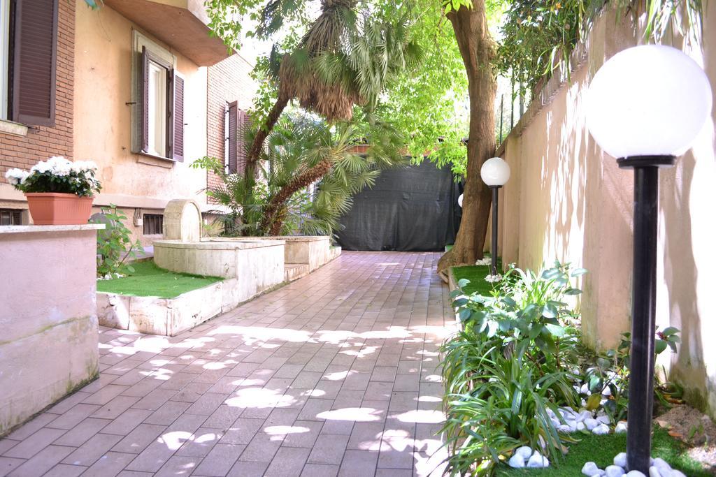 Affittacamere Tiburtina House 2*