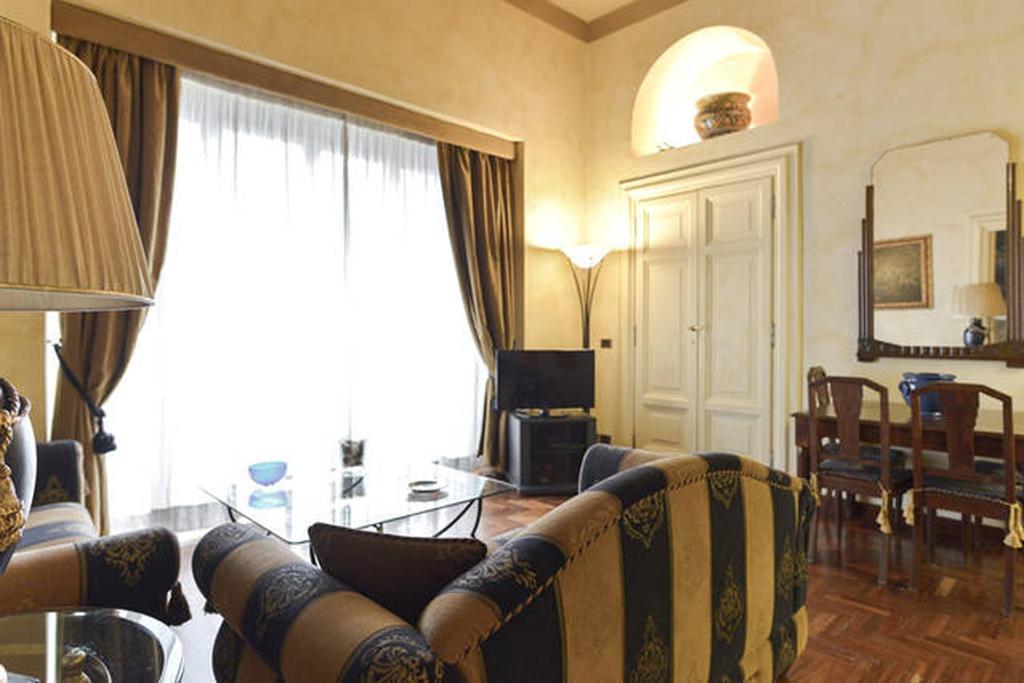 Apartment Parione Piazza Navona