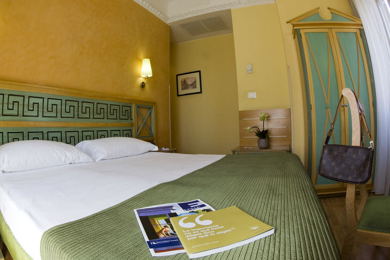Hotel Exe Domus Aurea 3*