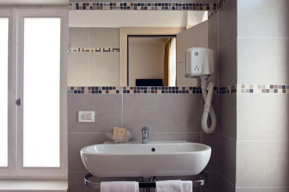 Hotel Appia 442 Rome