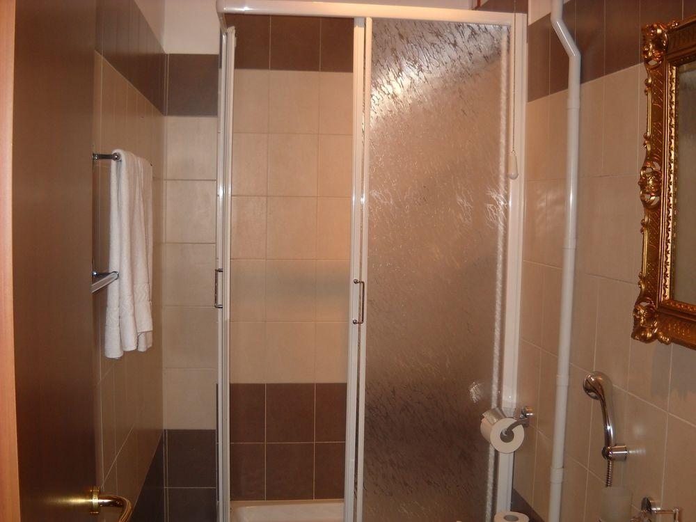 Rome's Holidays Guest house 2*