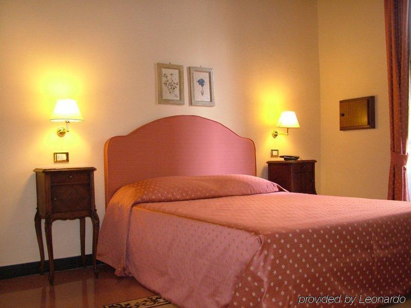 Casa De Fiori Guest house 2*